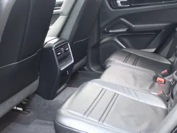 Cayenne Coupe E-Hybrid Panorama  AHK