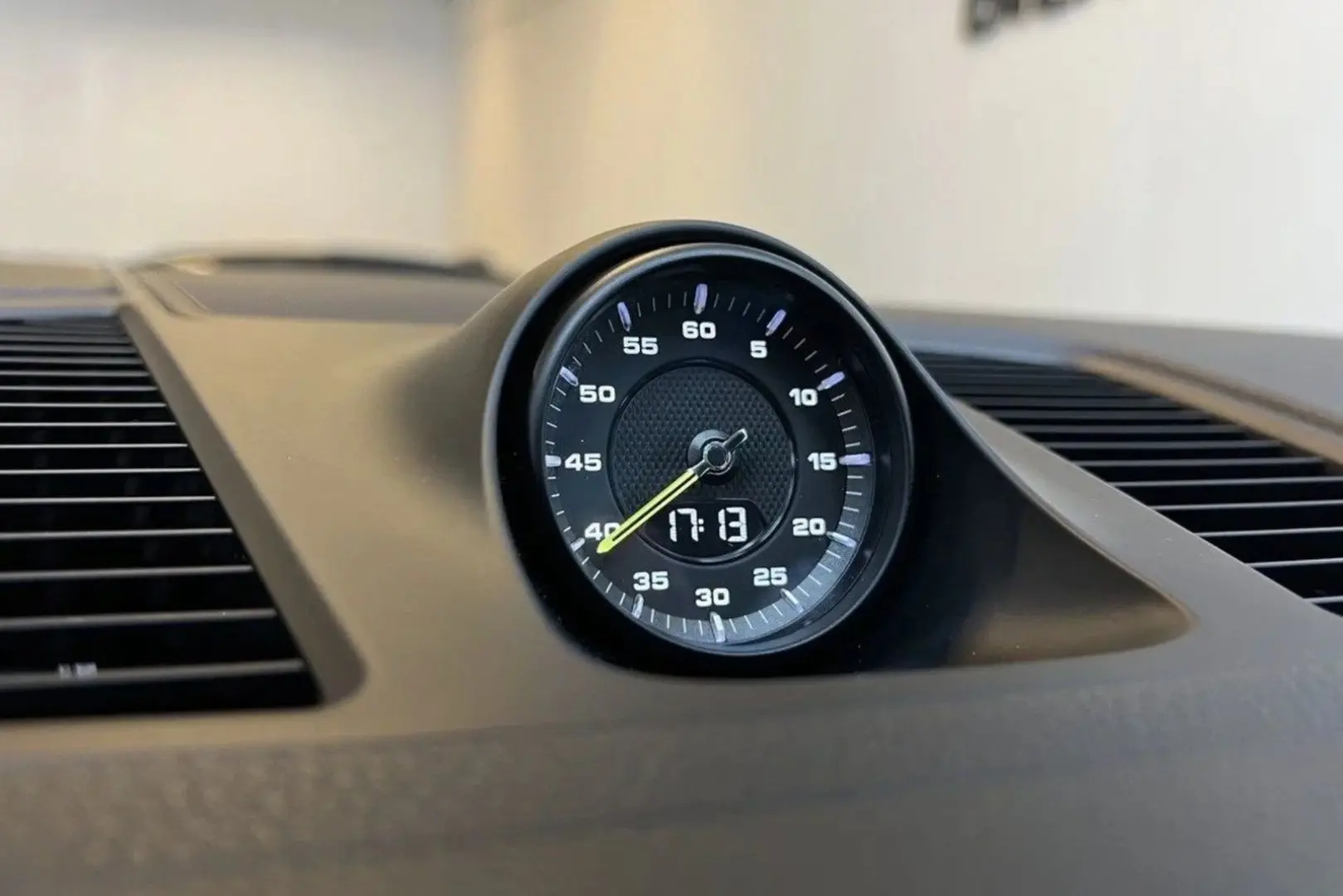 Cayenne Coupe E-Hybrid Panorama  AHK