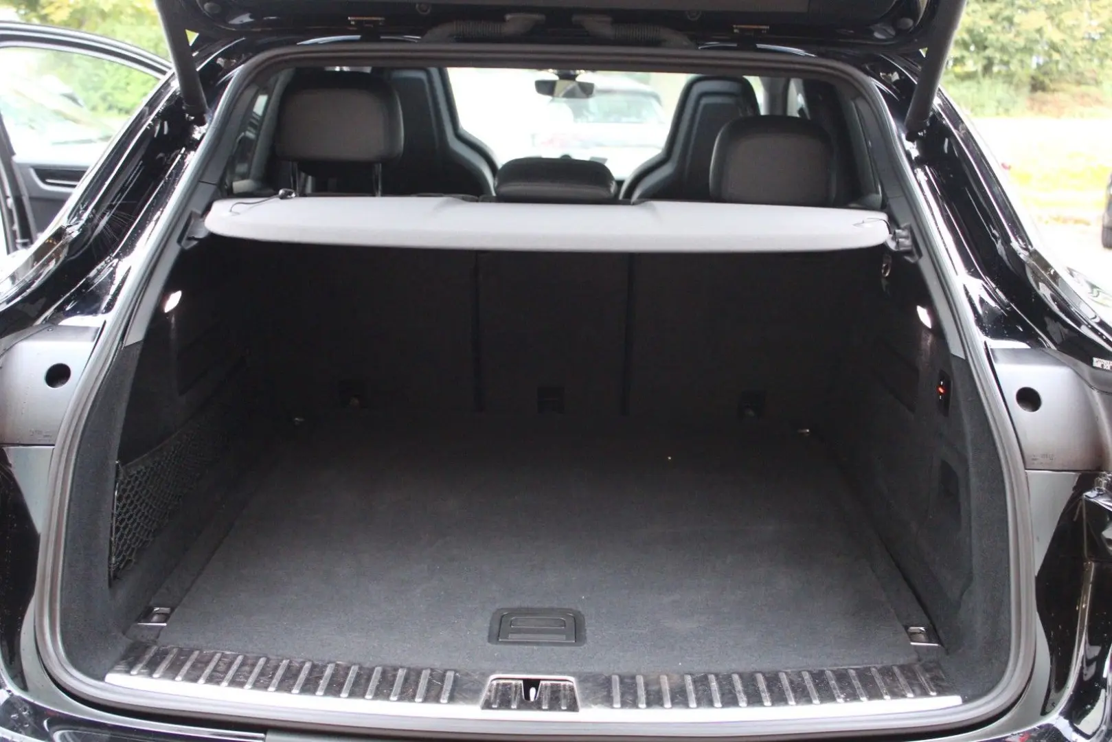 Cayenne Coupe E-Hybrid Panorama  AHK