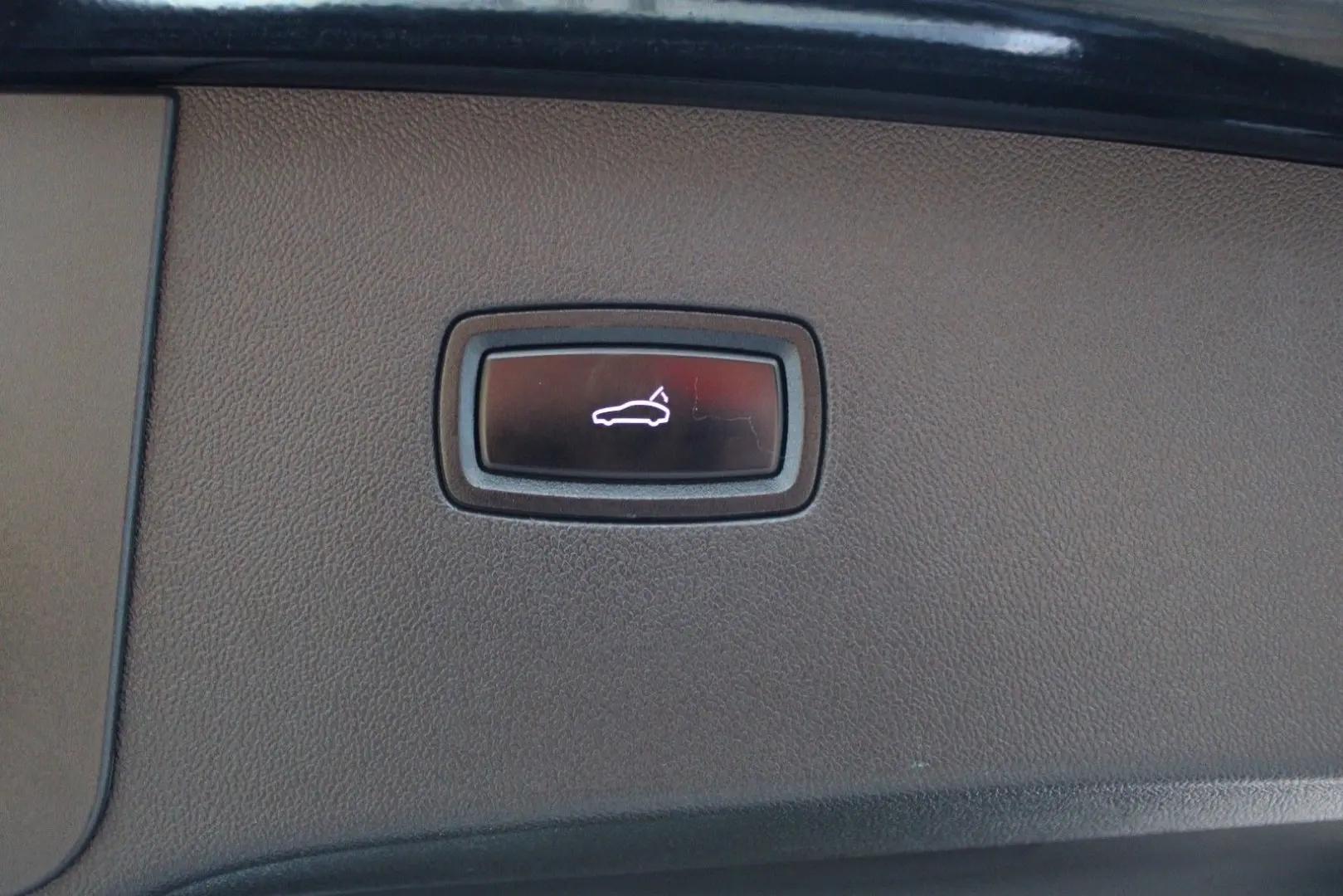 Cayenne Coupe E-Hybrid Panorama  AHK