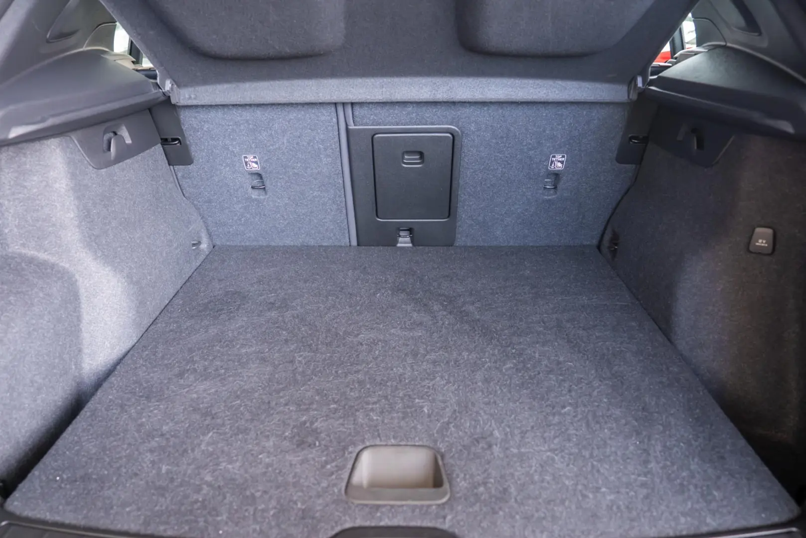 Volvo XC 40 T4 Recharge DKG