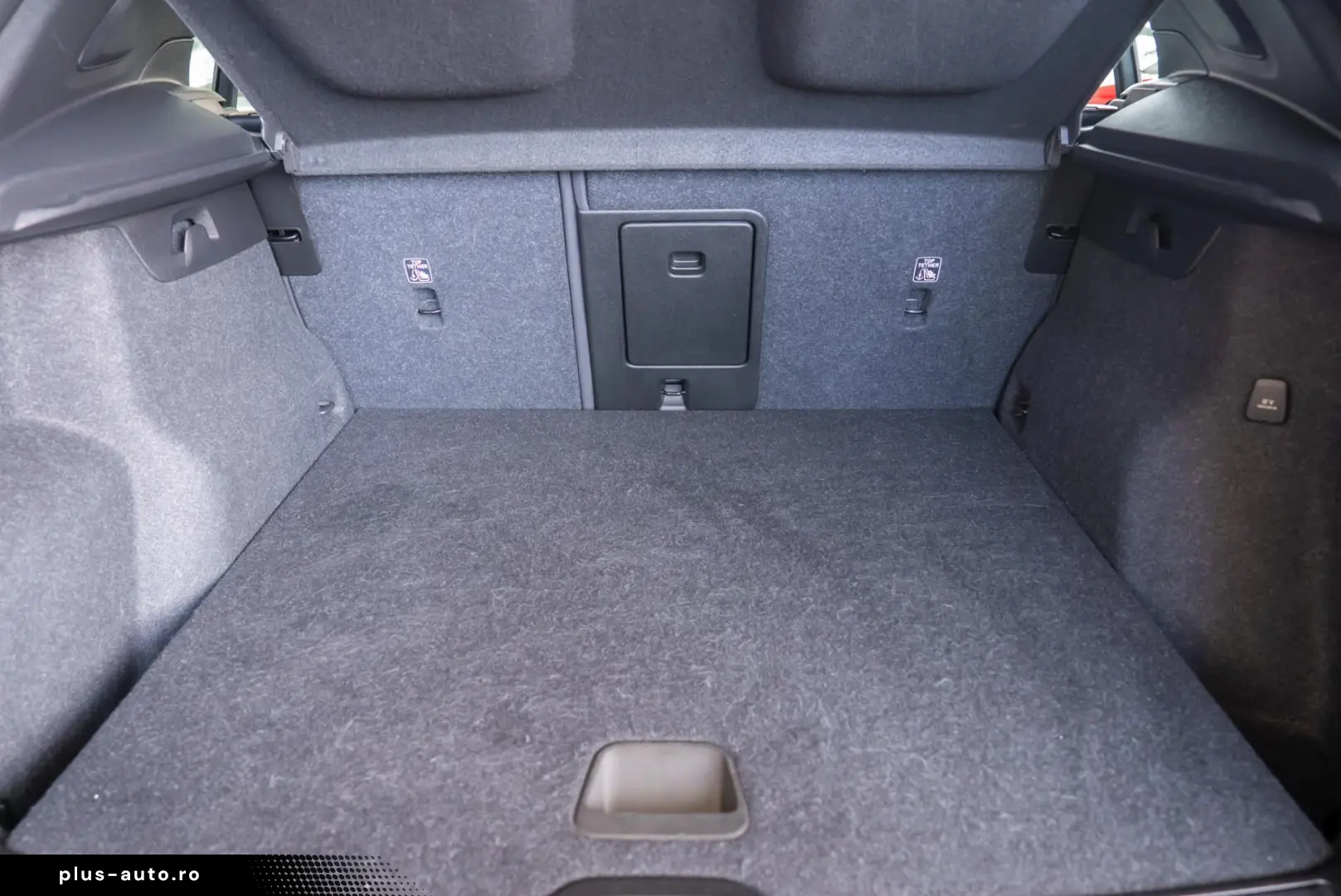 Volvo XC 40 T4 Recharge DKG