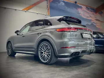 Cayenne GTS 05.2027 APPROVED Matrix-LED Navi