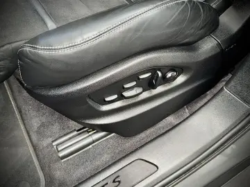 Cayenne GTS 05.2027 APPROVED Matrix-LED Navi