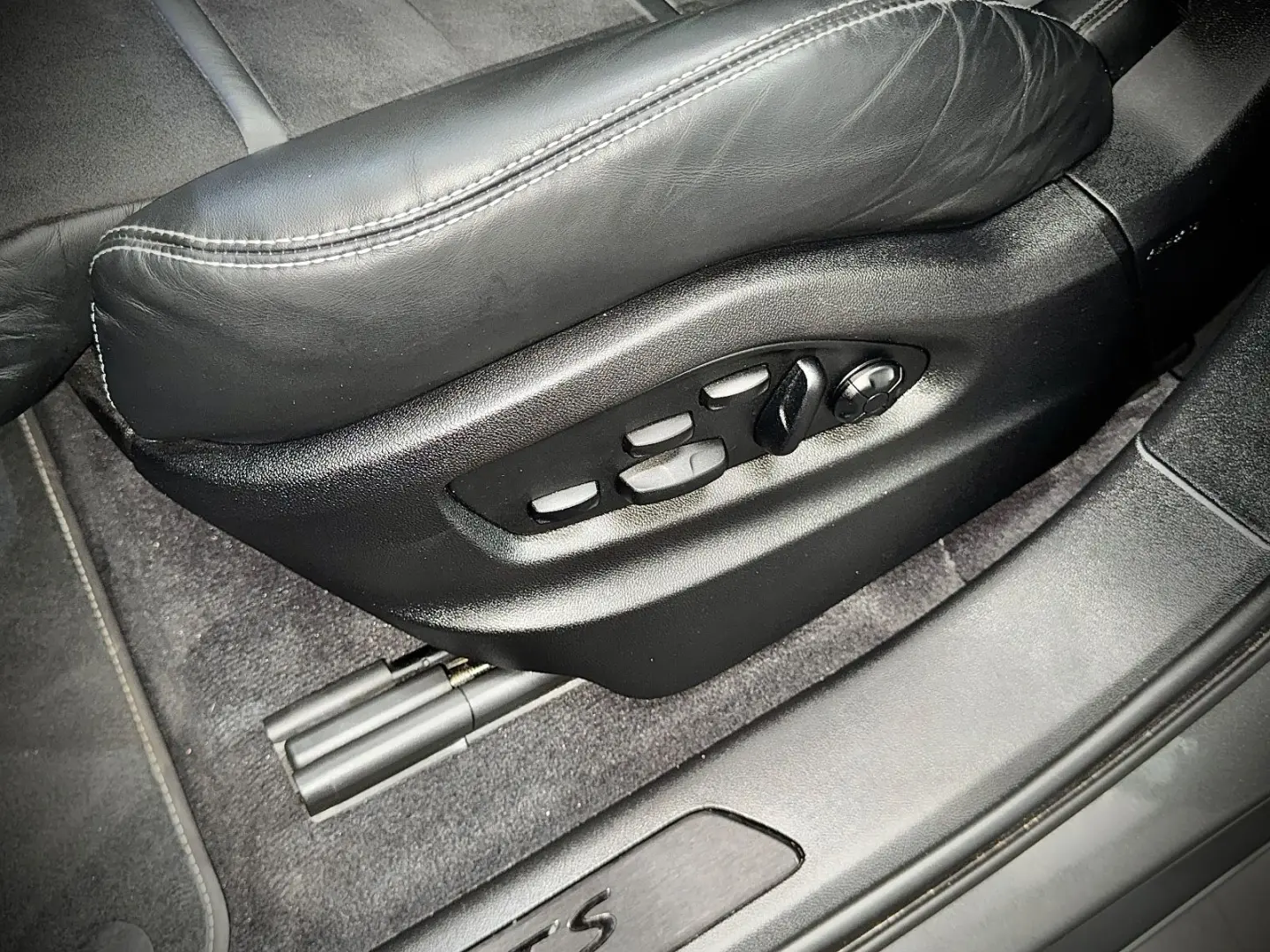 Cayenne GTS 05.2027 APPROVED Matrix-LED Navi