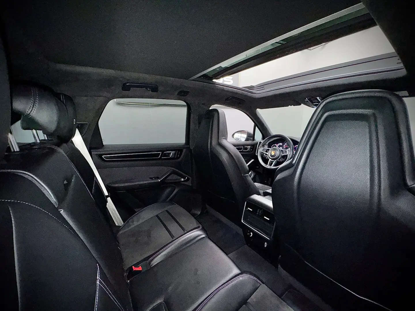 Cayenne GTS 05.2027 APPROVED Matrix-LED Navi