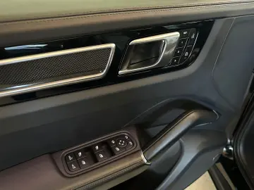 Cayenne Coupe GTS LEICHTBAU SPOR PDCC PASM PDLS