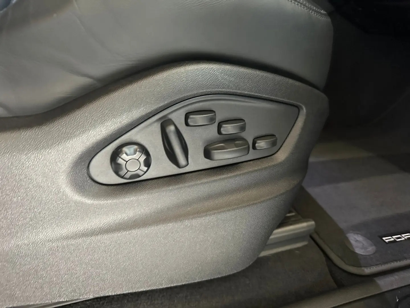 Cayenne Coupe GTS LEICHTBAU SPOR PDCC PASM PDLS