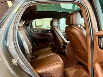 Cayenne Coupe GTS Burmester Massage ACC AHK