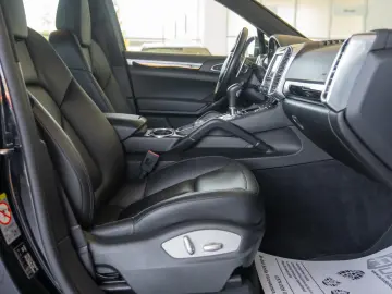 Porsche Cayenne Cayenne V6 TDI Platinum