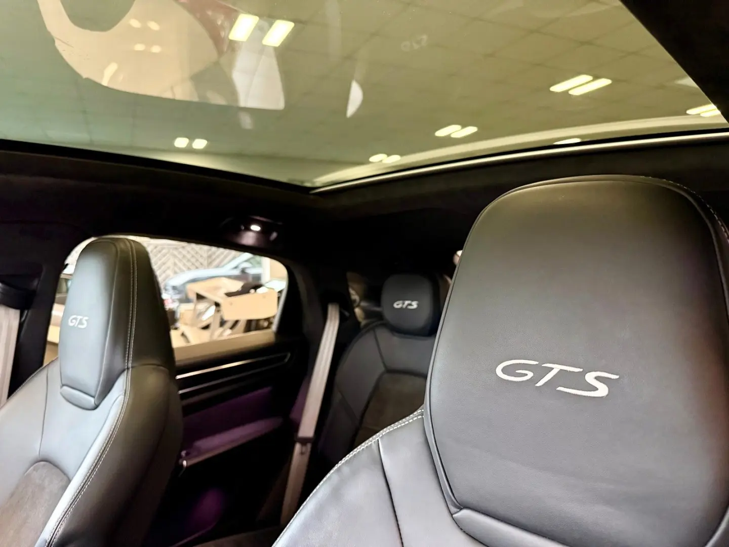 Cayenne Coupe GTS AHK ACC HeadUp 22Zoll