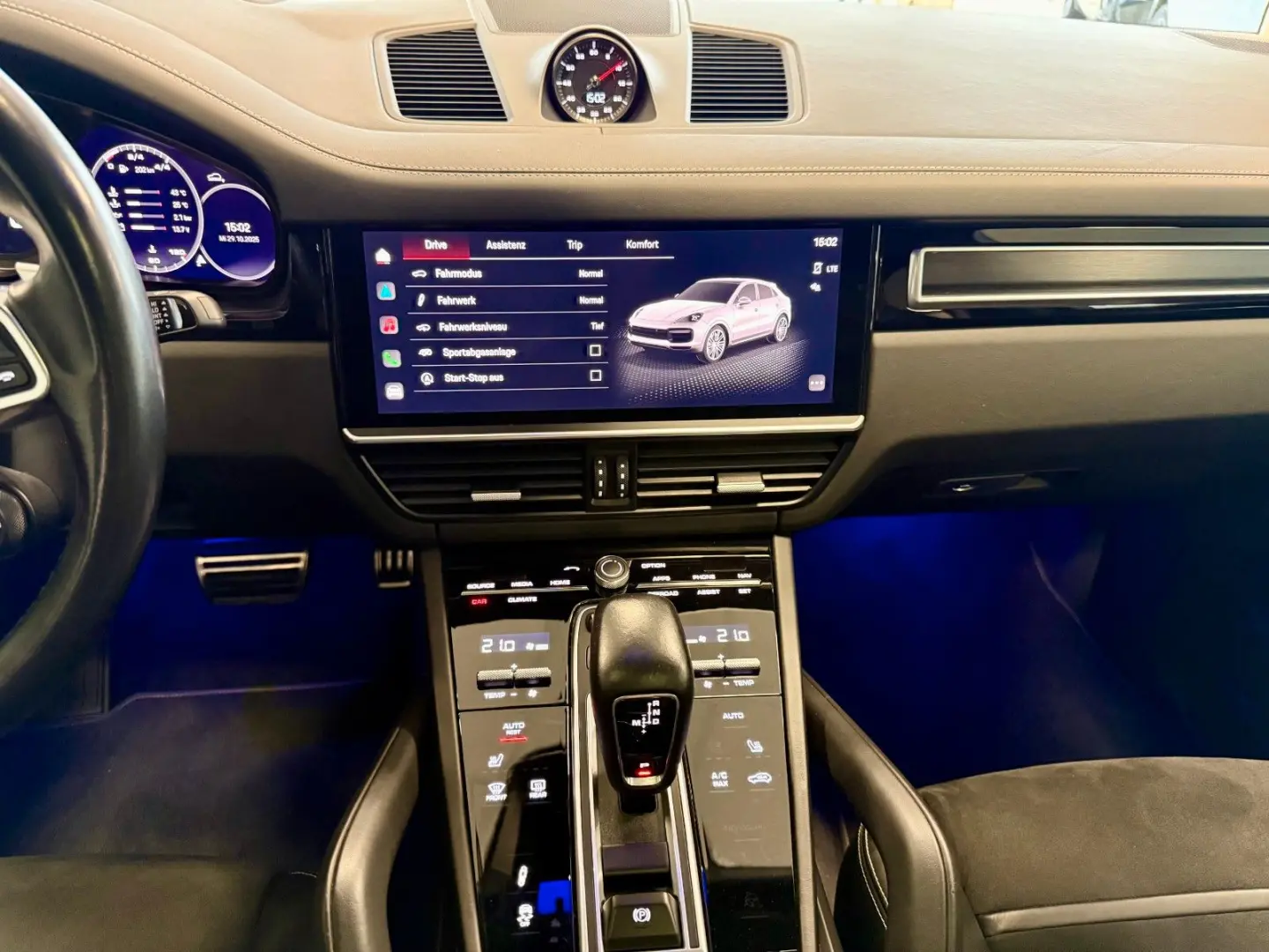 Cayenne Coupe GTS AHK ACC HeadUp 22Zoll