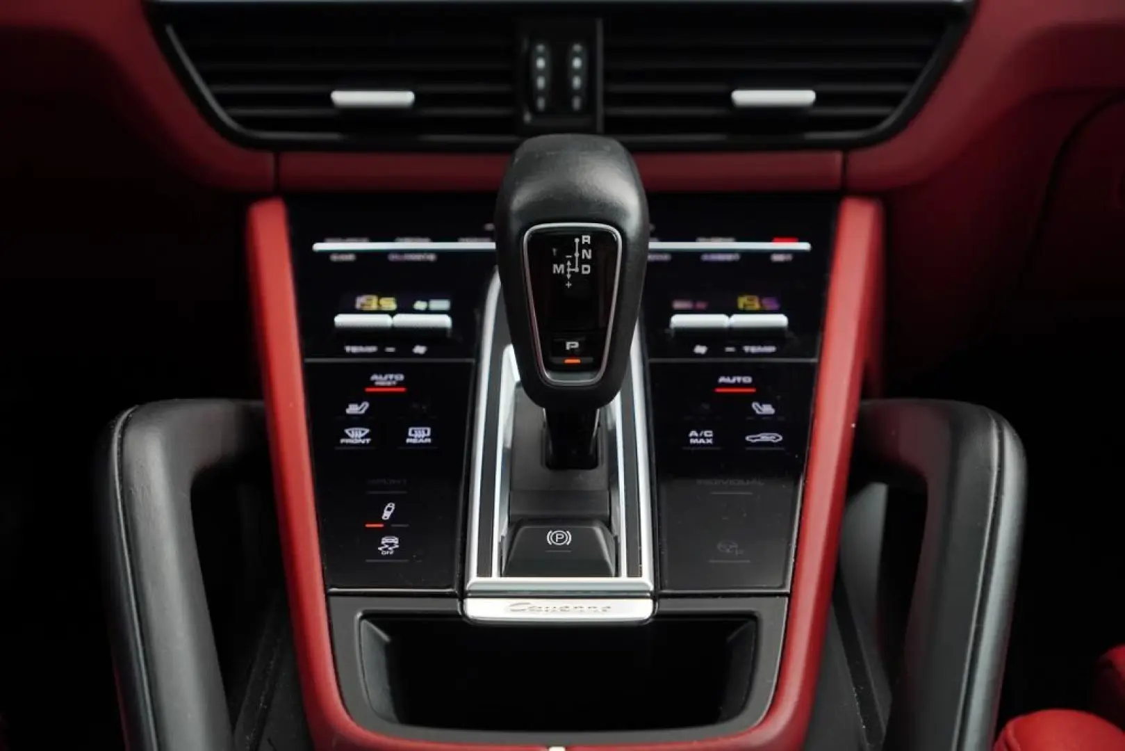 Cayenne Coupé 3.0   Pano   18-Voudig   NL Auto