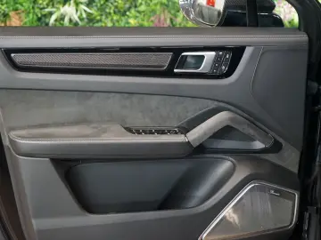 Cayenne TURBO GT BURM. APPROVED 123.719€ NETTO