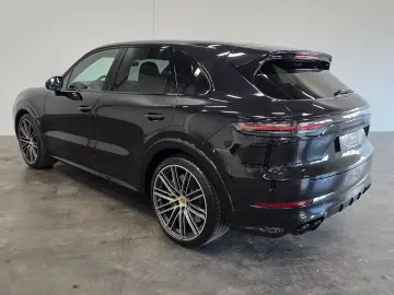Cayenne Turbo Keramik Approved 4Rad 22 Zoll AHK