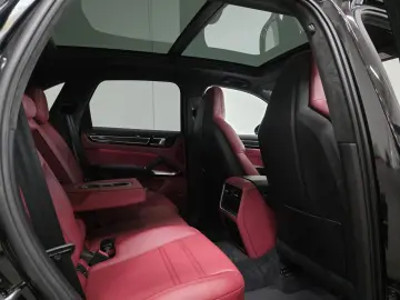 Cayenne Turbo Keramik Approved 4Rad 22 Zoll AHK