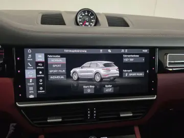 Cayenne Turbo Keramik Approved 4Rad 22 Zoll AHK