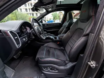 Cayenne GTS