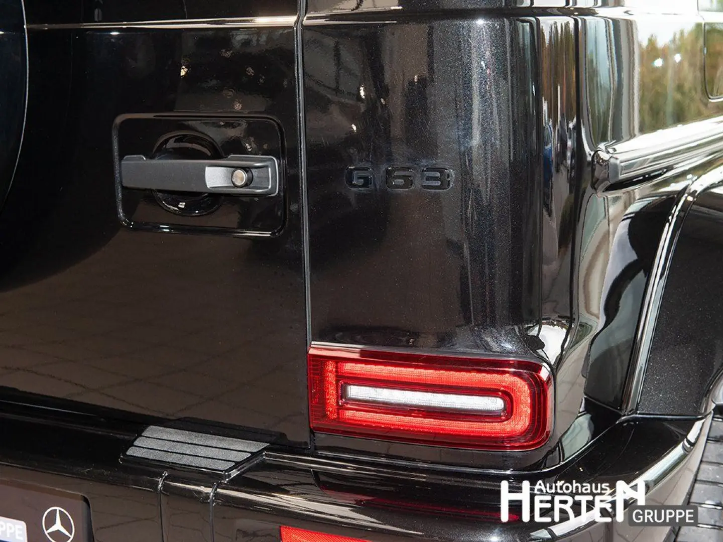 AMG 63 MOPF NIGHT-II MULTIBEAM 360  AHK CARBON