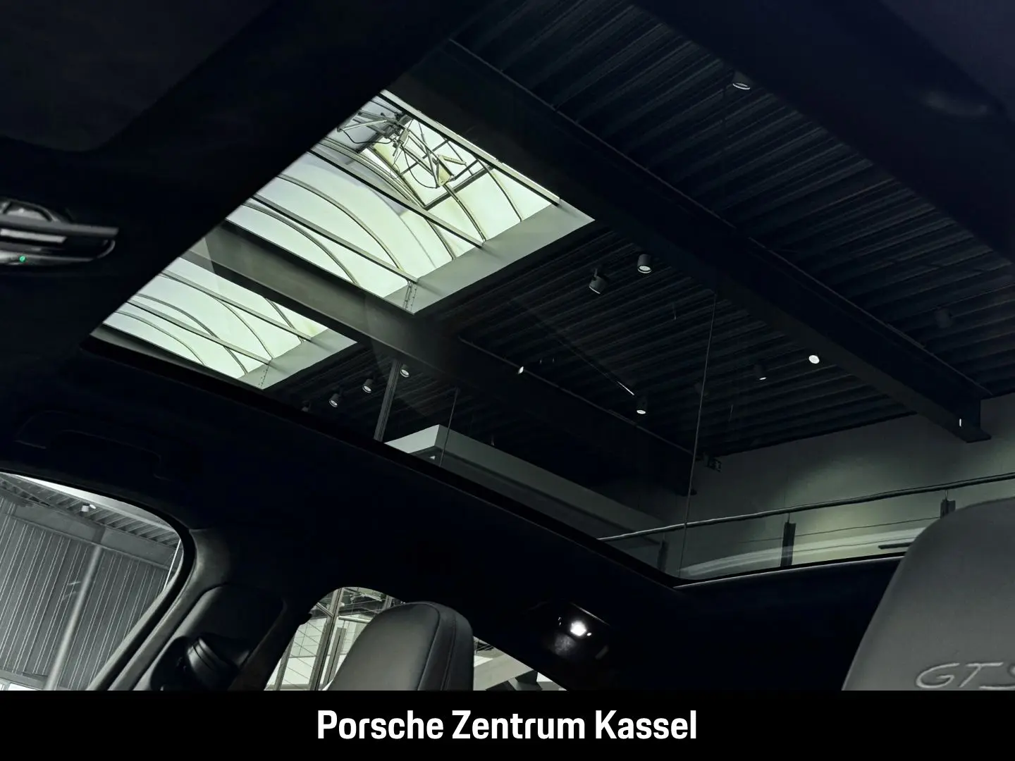 Cayenne GTS Coupe Park-Assistent