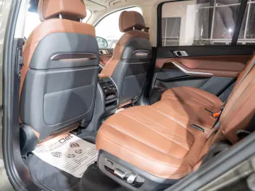 BMW X7 xDrive40i Sport-Automatic