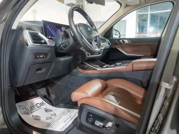 BMW X7 xDrive40i Sport-Automatic