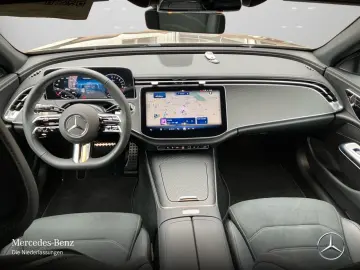 E 300 e AMG Advanced AHK NIGHT DISTR KEY 19  LED