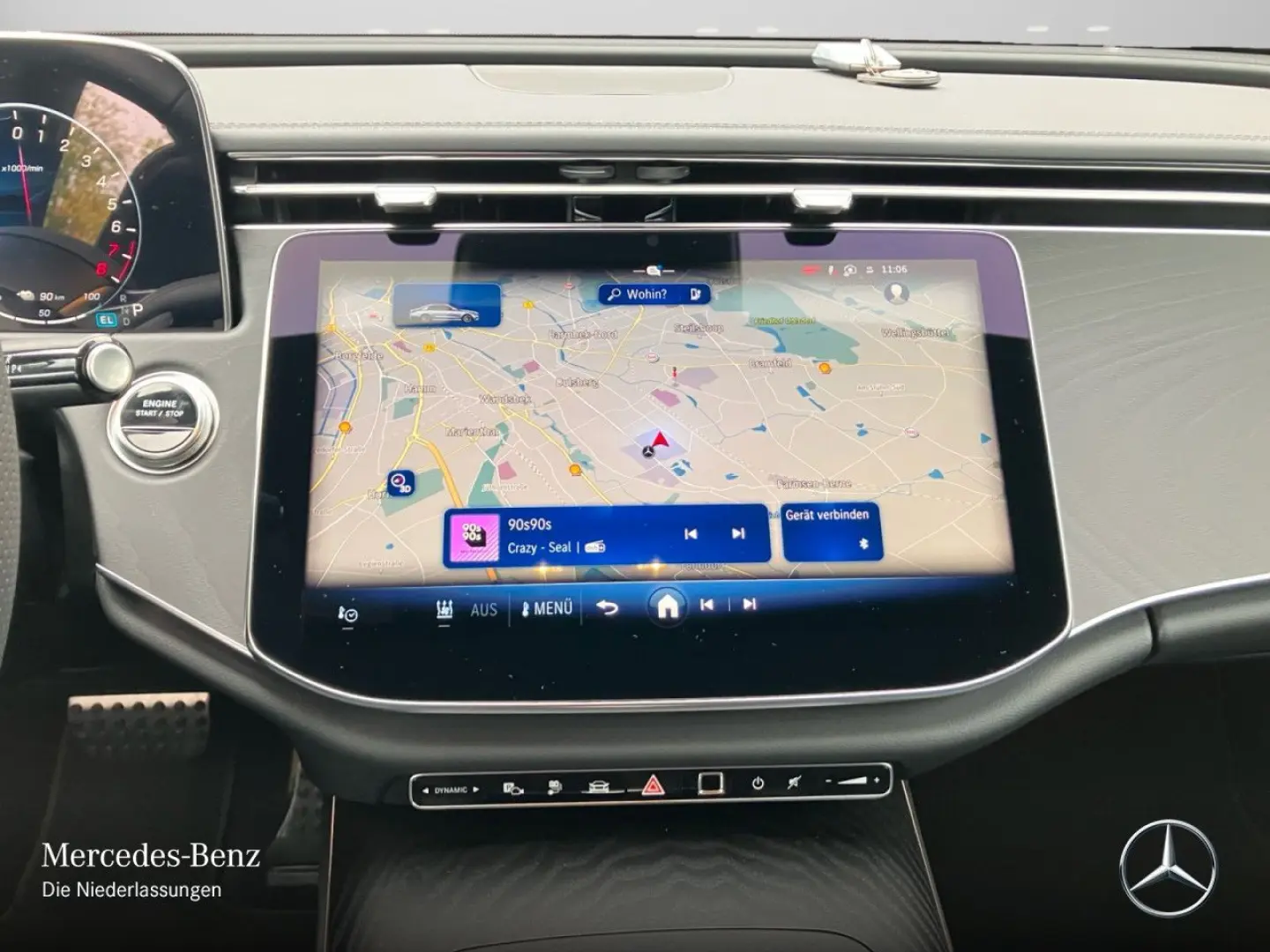 E 300 e AMG Advanced AHK NIGHT DISTR KEY 19  LED