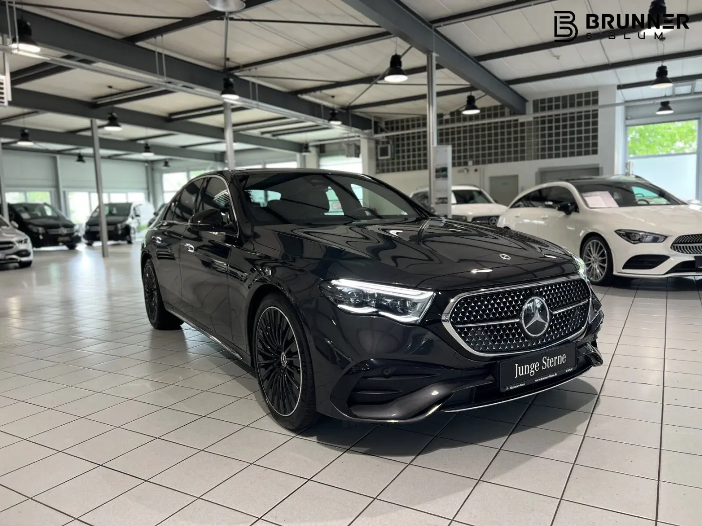 E 200 AMG 360  Keyless AHK 20Zoll Memory dLight