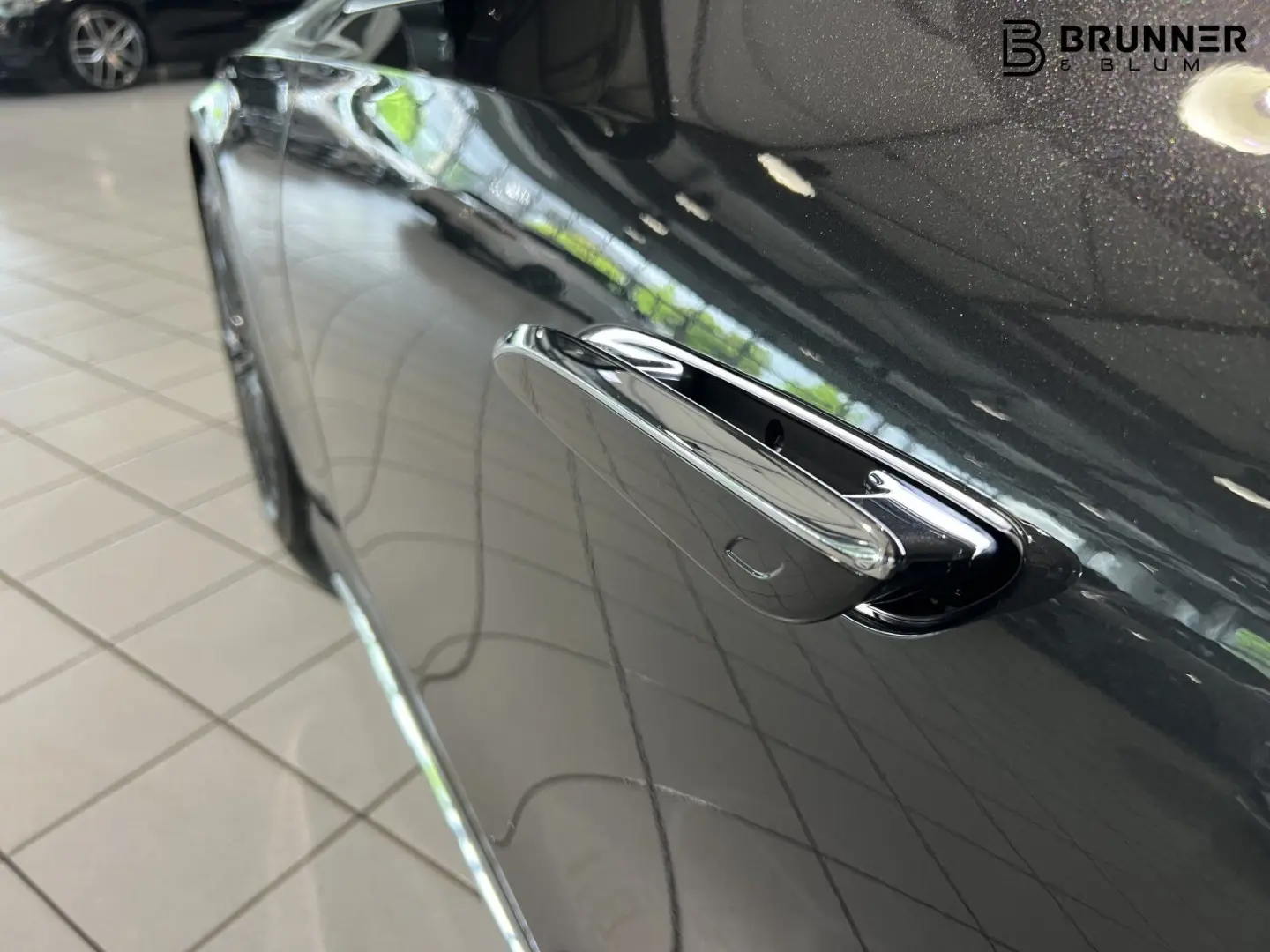 E 200 AMG 360  Keyless AHK 20Zoll Memory dLight