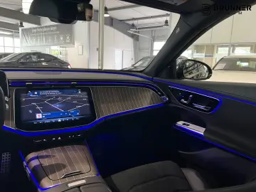 E 200 AMG 360  Keyless AHK 20Zoll Memory dLight