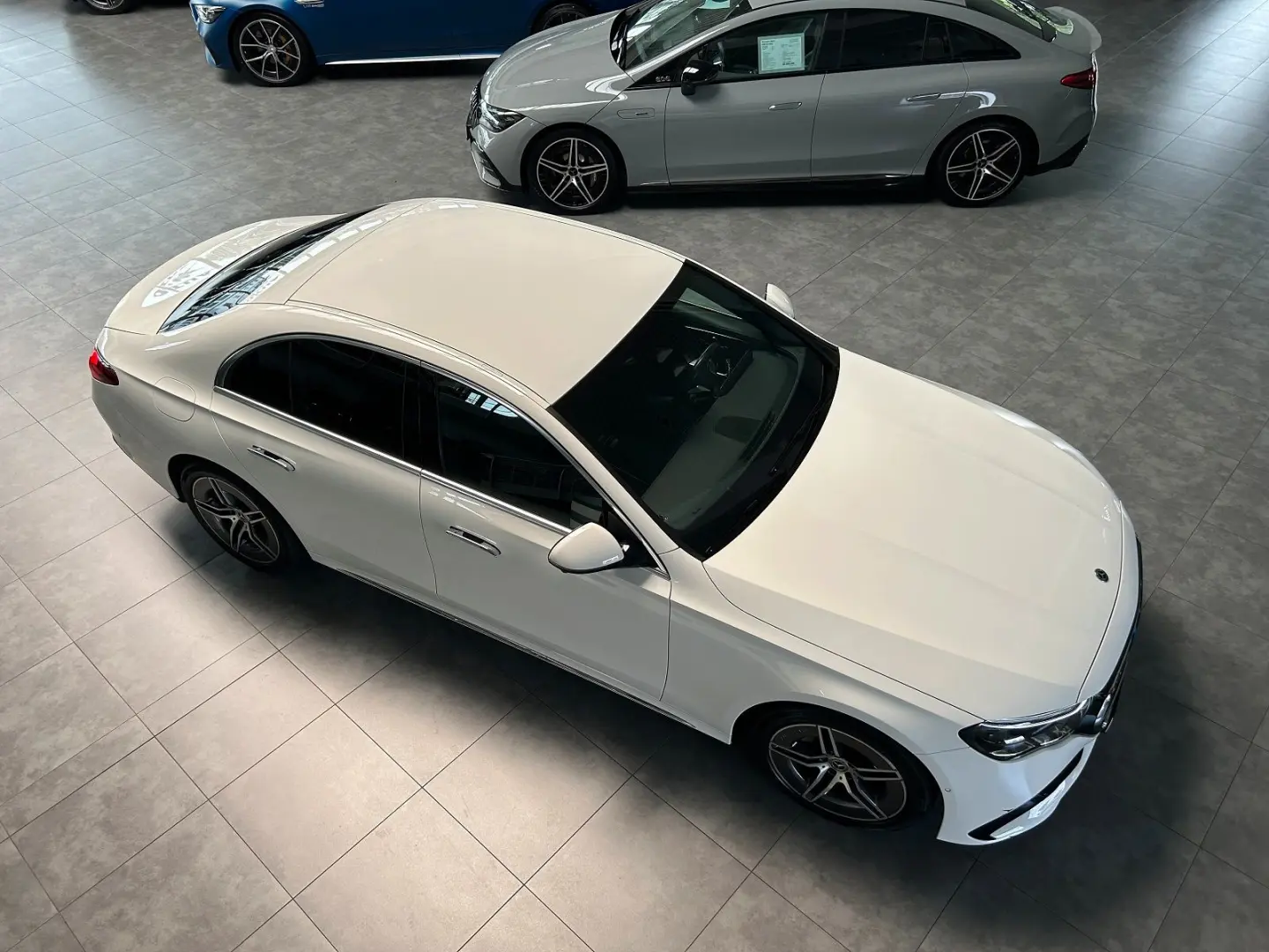 E 200 AMG ADVANCED  STANDHEIZUNG-DISTRONIC-360