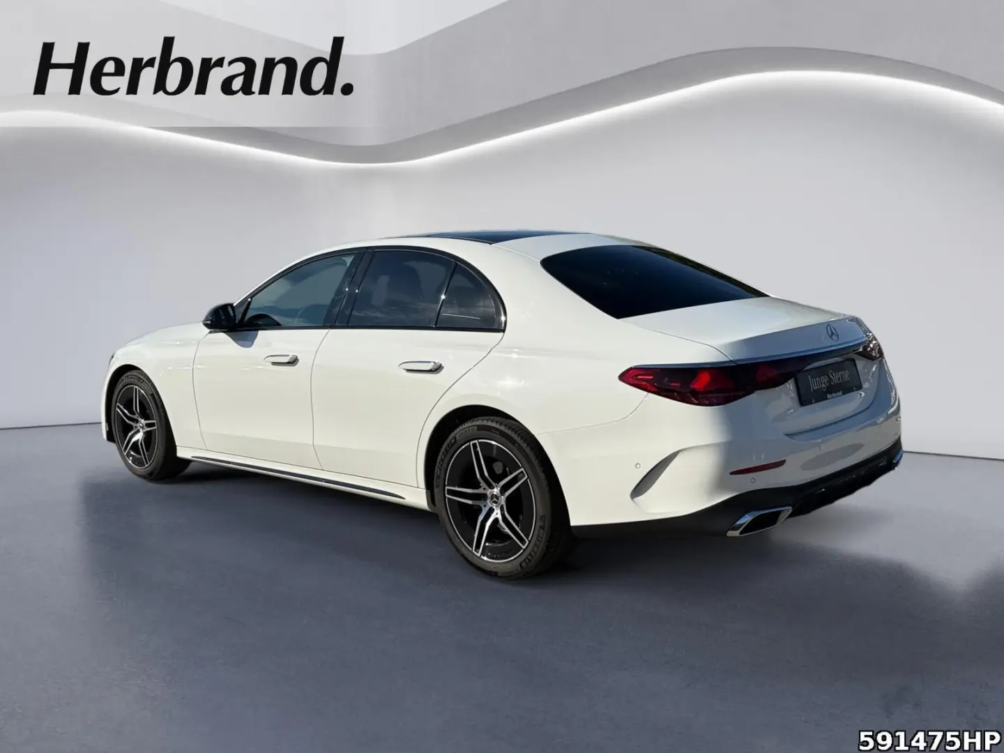 E 200 AMG Limousine  Superscreen Panoramadach