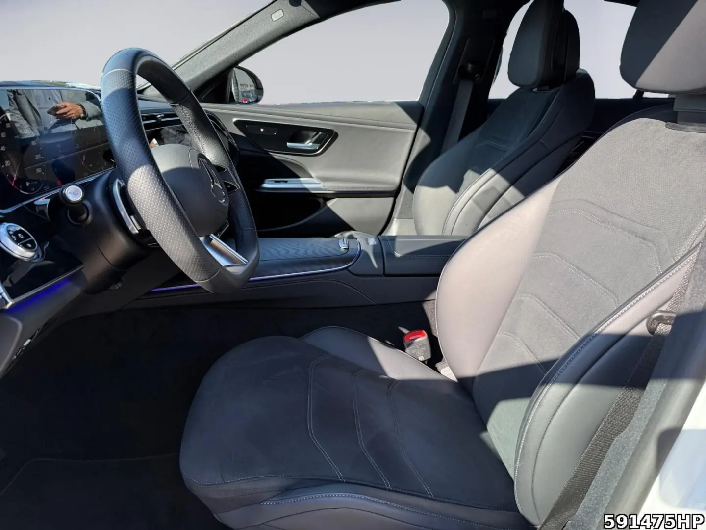 E 200 AMG Limousine  Superscreen Panoramadach