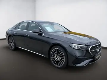 E 300 de AMG-ADV AHK LED DISTRONIC KAMERA SHZ