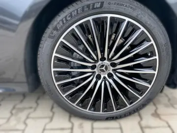 E 300 de AMG-ADV AHK LED DISTRONIC KAMERA SHZ