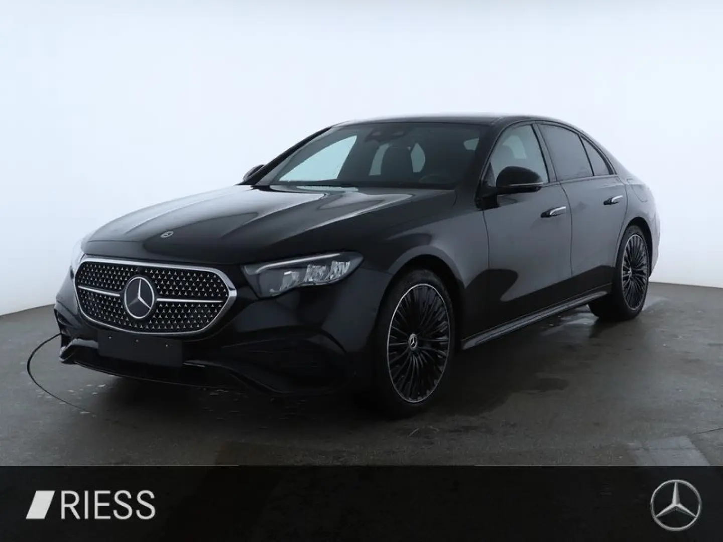 E 300 de Limo AMG Sport Night Distr LED Ambi 20'