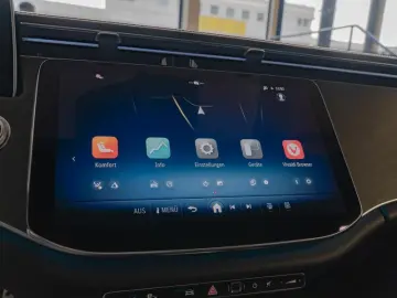 E 200 AMG-Sport DIGITAL Pano Burm Night Distr 19