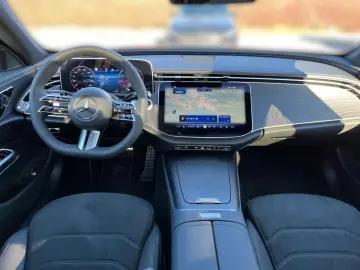 E 200 AMG Pano Night Memory 360 LEDdigi LenkHzg