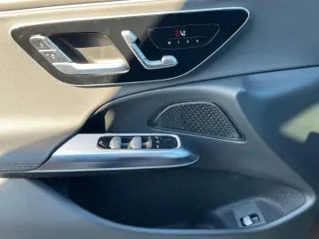 E 200 AMG Pano Night Memory 360 LEDdigi LenkHzg