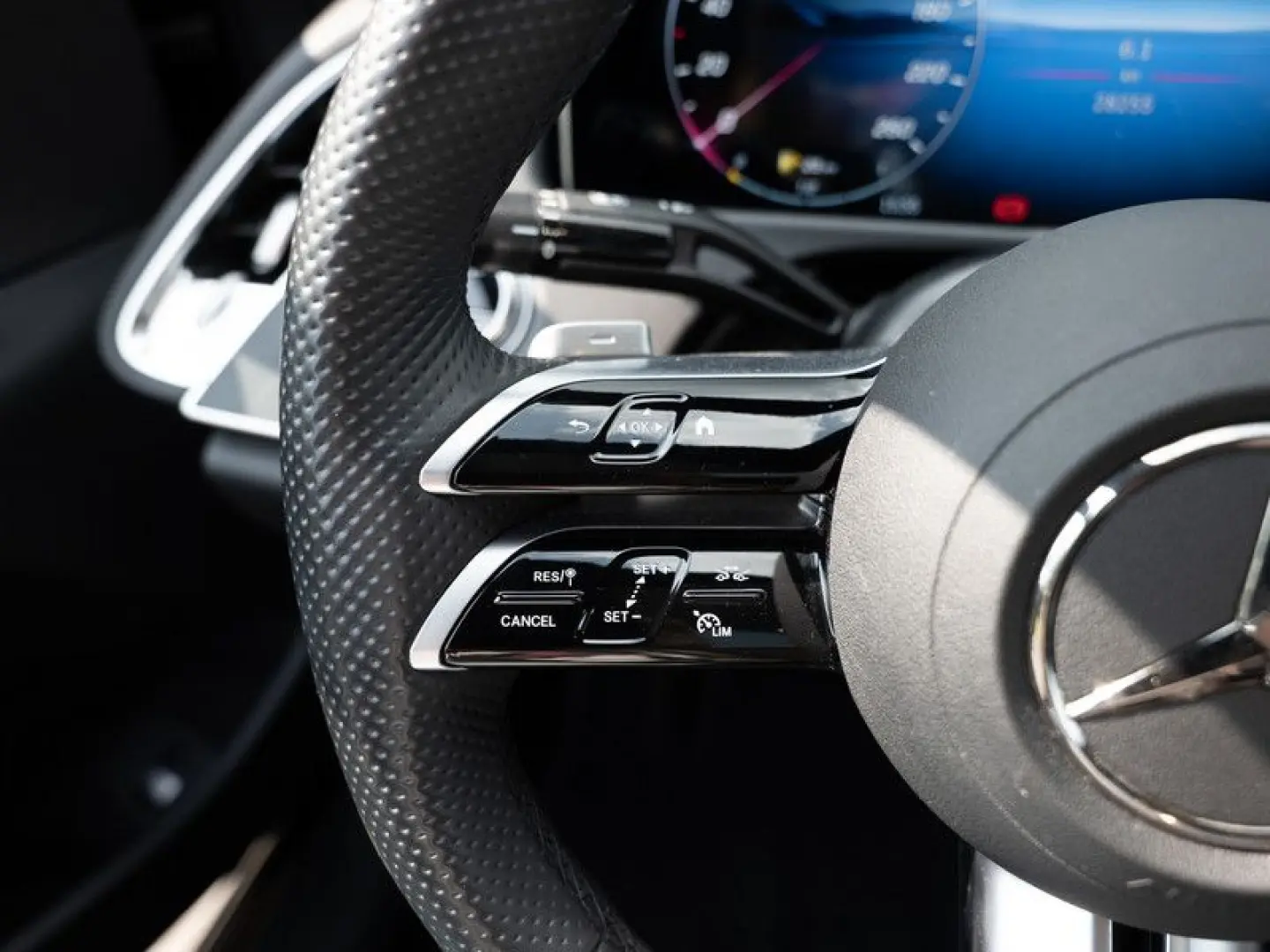 E 450 4M AMG-Sport DIGITAL 360 Pano Distr 19'