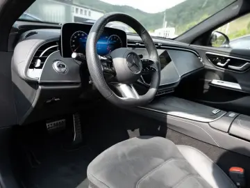 E 450 4M AMG-Sport DIGITAL 360 Pano Distr 19'