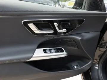 E 450 4M AMG-Sport DIGITAL 360 Pano Distr 19'