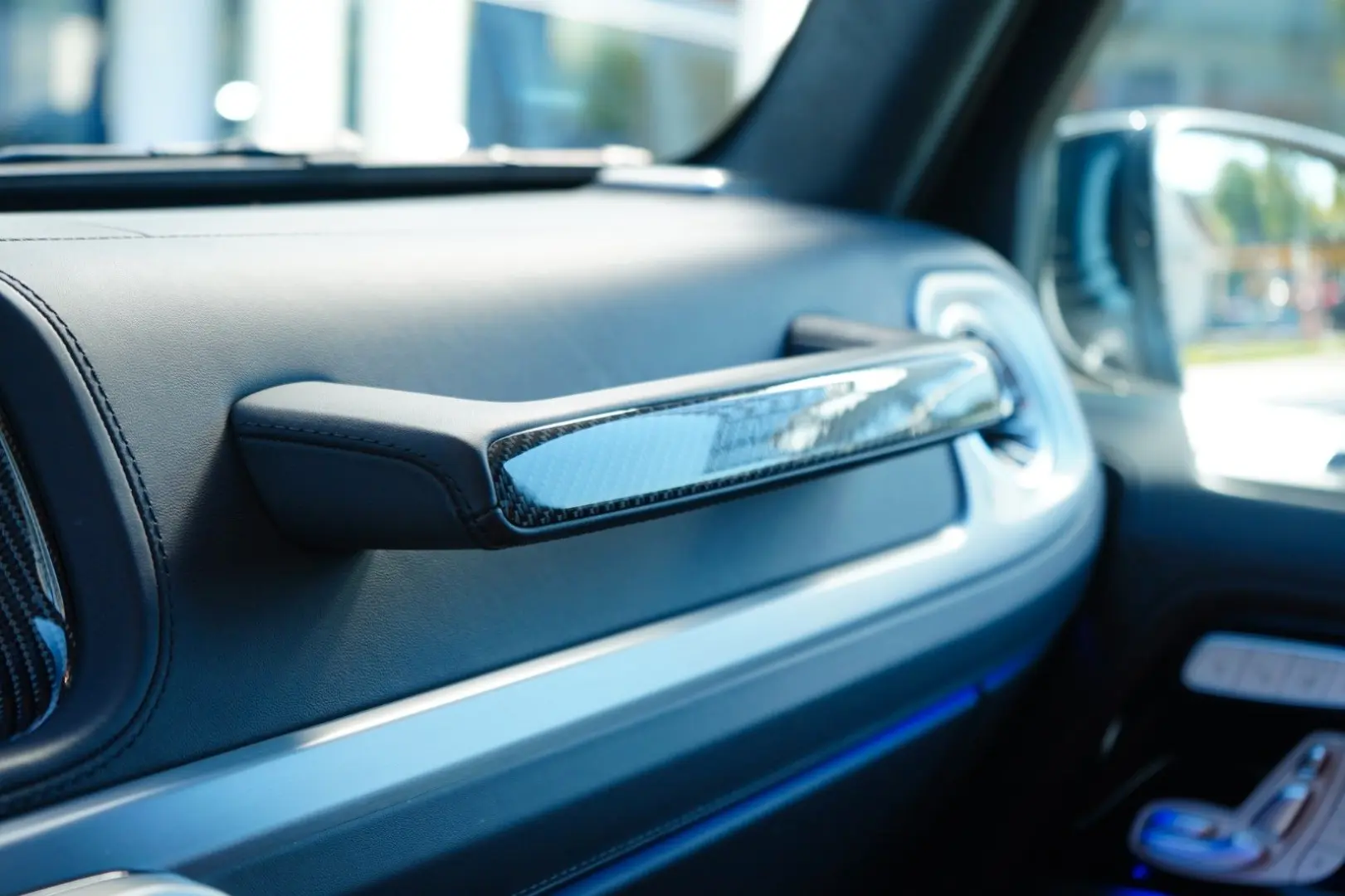 AMG G 63 VINTAGE CARBON BURMST® MULTIB SHZ 360