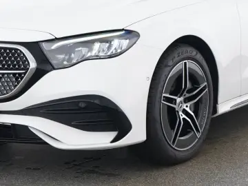 E 300 e AMG-Sport Pano Night Distr Keyl Totw 19'