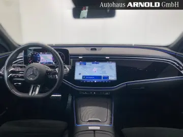 E 220 d AMG-Line SUPERSCREEN Night-P. DISTRONIC