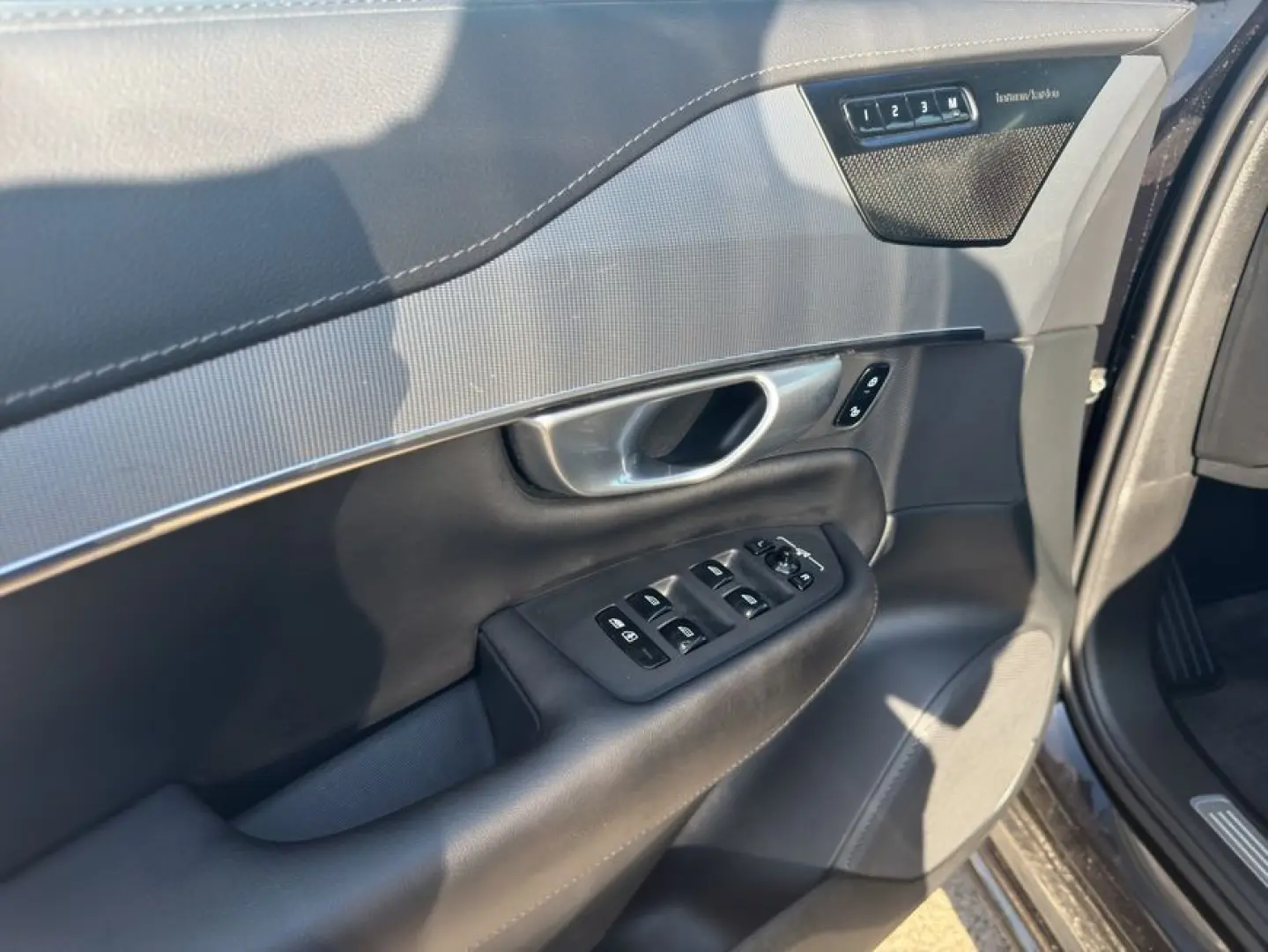 XC90 B5 AWD Plus-Bright