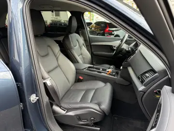 XC90 T8 AWD Plus Bright