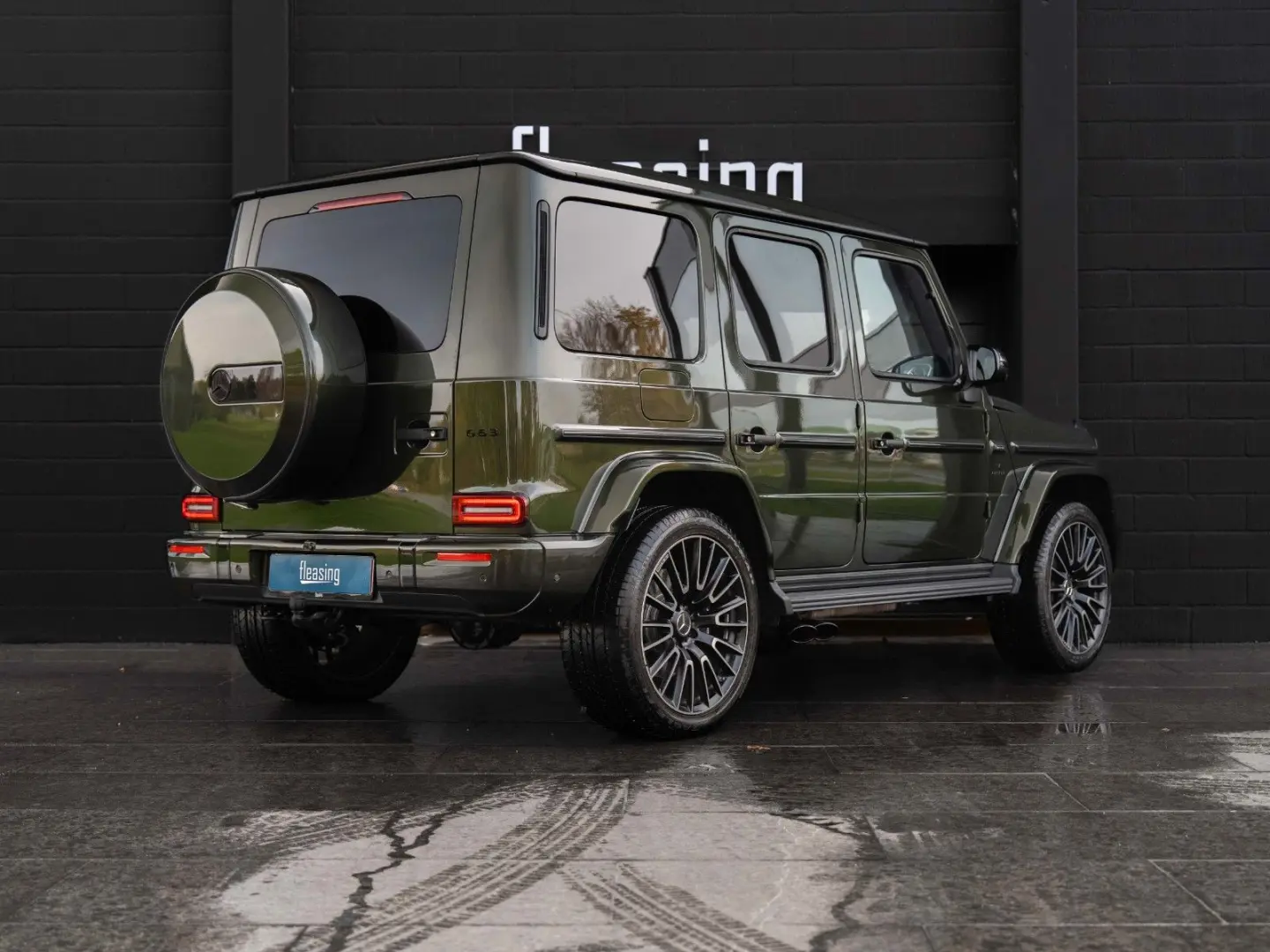 G 63 AMG  MY25 MANUFAKTUR WOODFLOOR AHK