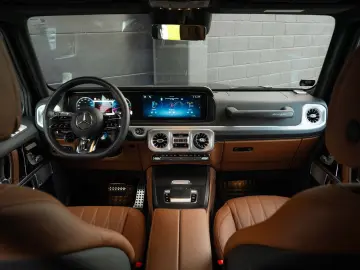 G 63 AMG  MY25 MANUFAKTUR WOODFLOOR AHK